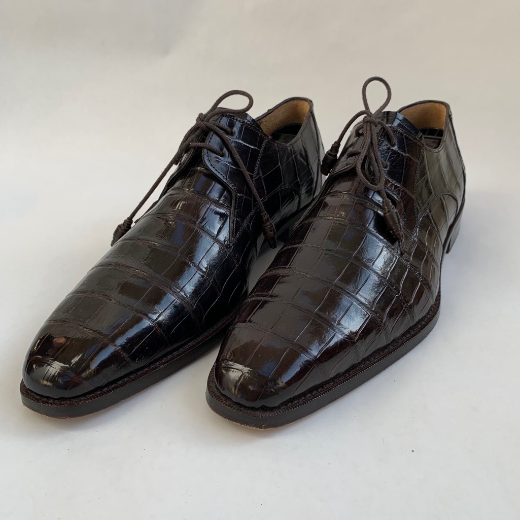 Mezlan Men's Dark Brown Crocodile-Embossed Leather Derbys